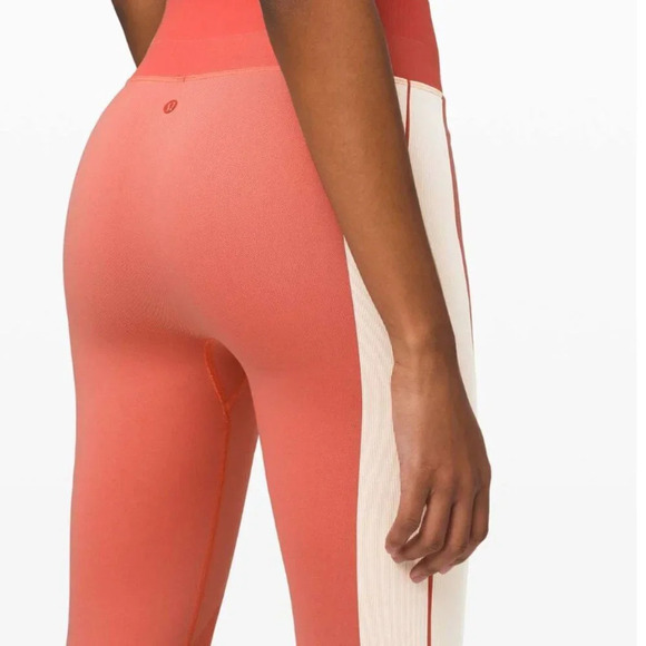 LULULEMON  Ebb to Train Tight * Abstract Seamless Peach Leggings 25” Size 4 - Picture 4 of 15